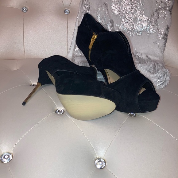 NEW Colin Stuart Black Suede Gold Metal Heel Cutout Ankle Booties Size 11B - Picture 11 of 16